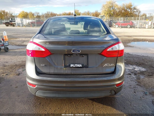 Ford FIESTA SE 2017 3FADP4BJ2HM119001 Image 16