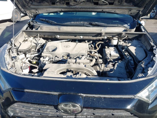2019 TOYOTA RAV4 2T3W1RFV6KC001524 Photo 9