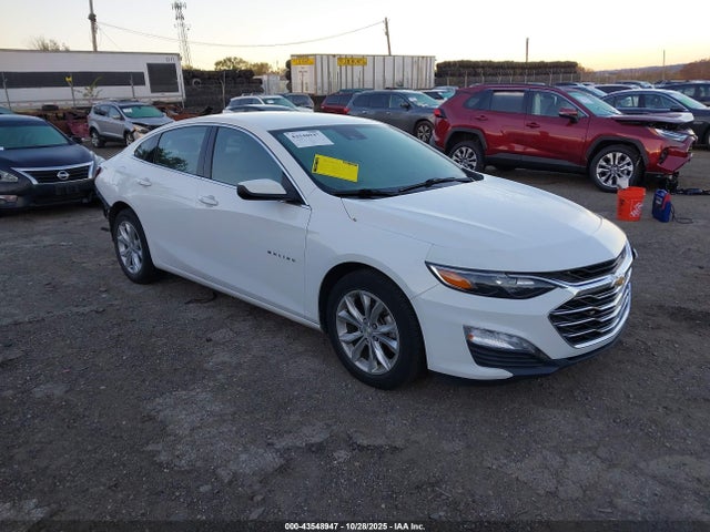 2021 CHEVROLET MALIBU 1G1ZD5ST5MF011426