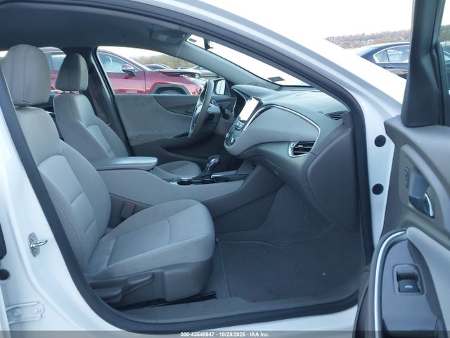 2021 CHEVROLET MALIBU 1G1ZD5ST5MF011426 Photo 4
