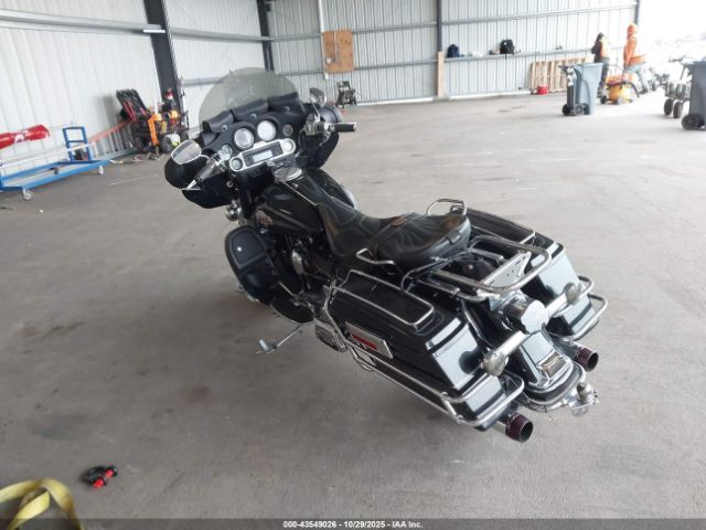 2006 HARLEY-DAVIDSON FLHTCUI 1HD1FCW146Y700892 Photo 2