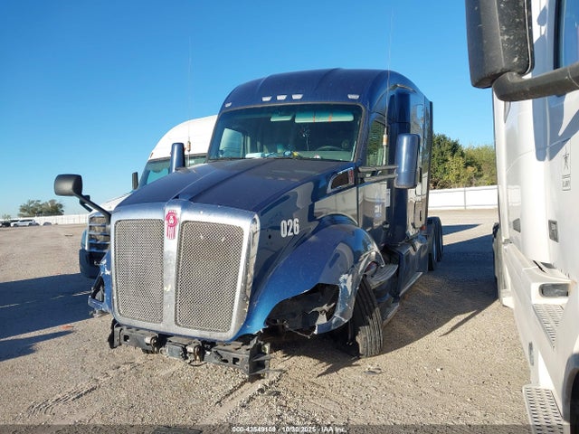 2019 Kenworth T680 მანქანა იყიდება აუქციონზე, vin: 1XKYD49X0KJ243727, აუქციონის ნომერი: 43549109