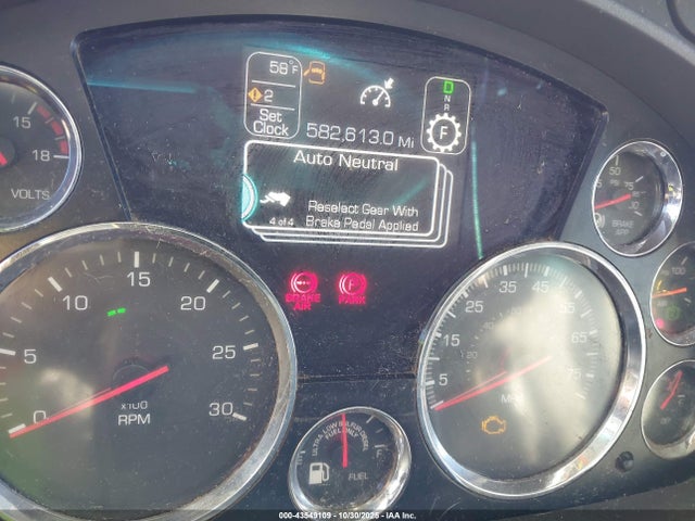 2019 Kenworth T680 მანქანა იყიდება აუქციონზე, vin: 1XKYD49X0KJ243727, აუქციონის ნომერი: 43549109
