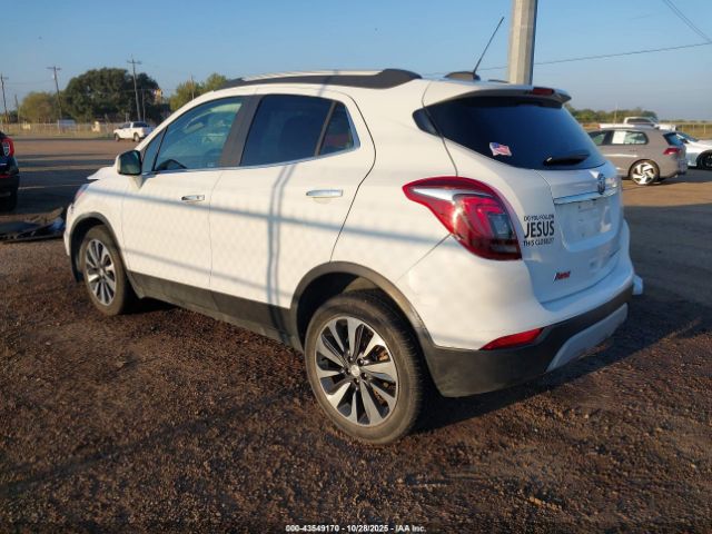 2022 BUICK ENCORE KL4CJASMXNB502097 Photo 2