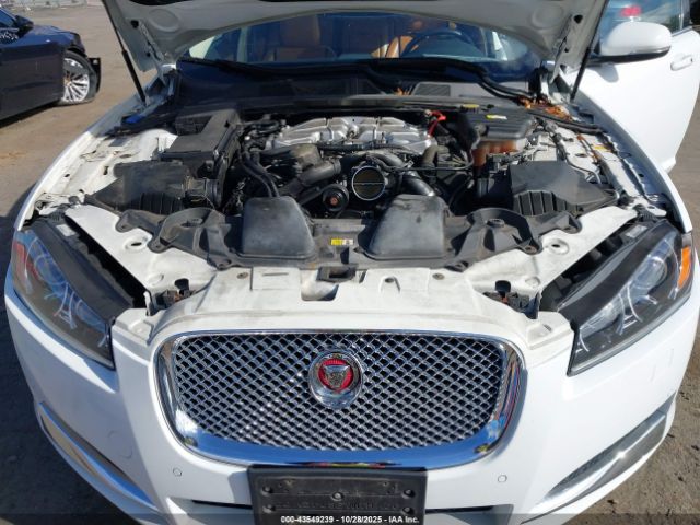 2015 JAGUAR XF SAJWJ0FF5F8U63069 Photo 9