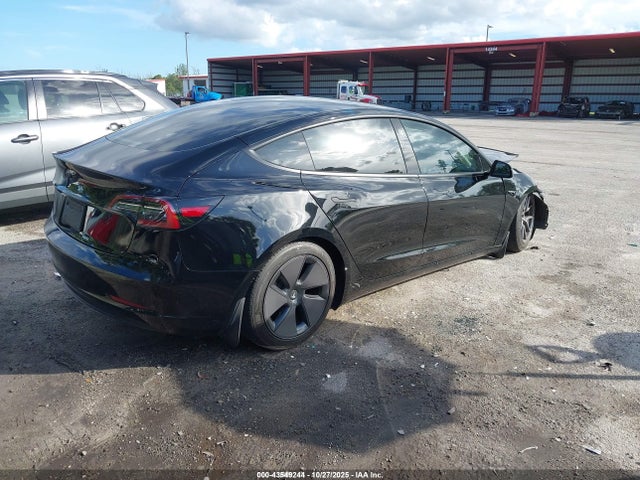 2023 TESLA MODEL 3 5YJ3E1EA2PF582751 Photo 3
