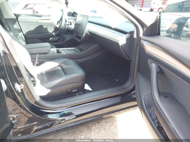 2023 TESLA MODEL 3 5YJ3E1EA2PF582751 Photo 4