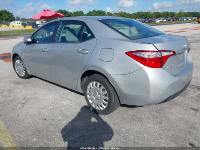 2014 TOYOTA COROLLA 5YFBURHE1EP134675 Photo 2