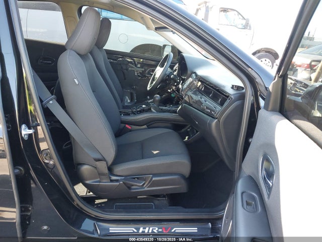 2021 HONDA HR-V 3CZRU5H5XMM711940 Photo 4