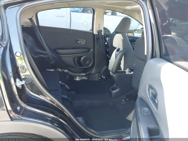 2021 HONDA HR-V 3CZRU5H5XMM711940 Photo 7