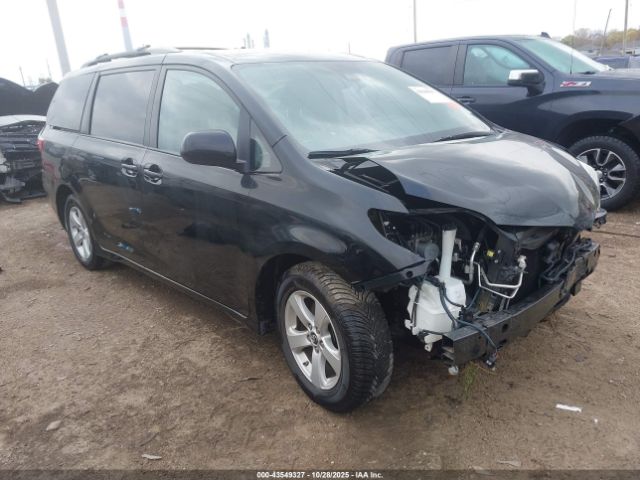 2018 TOYOTA SIENNA 5TDKZ3DC6JS931881
