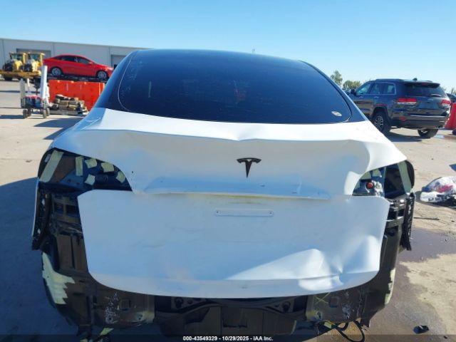 2021 TESLA MODEL Y 5YJYGAEE3MF160003 Photo 5
