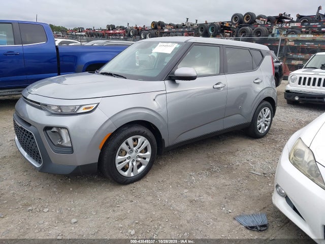 KIA SOUL LX 2022 KNDJ23AU3N7820475 Image 2