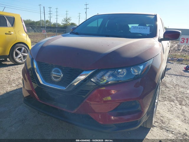 JN1BJ1AV2MW305852 Nissan Rogue Sport S Fwd Xtronic Cvt