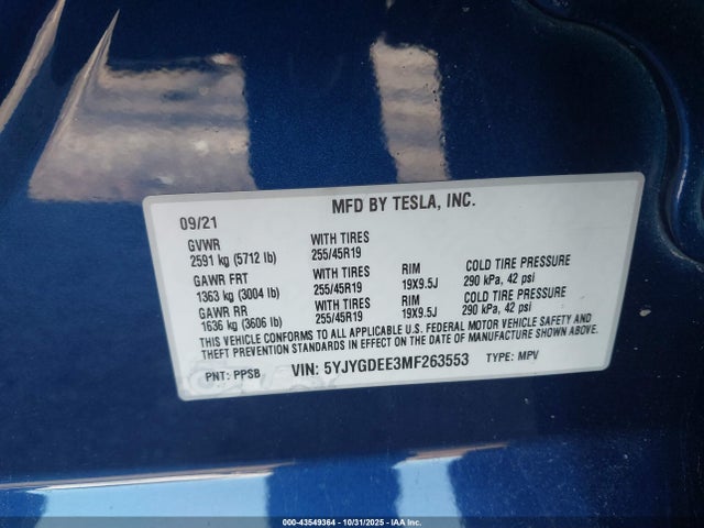 2021 TESLA MODEL Y 5YJYGDEE3MF263553 Photo 8