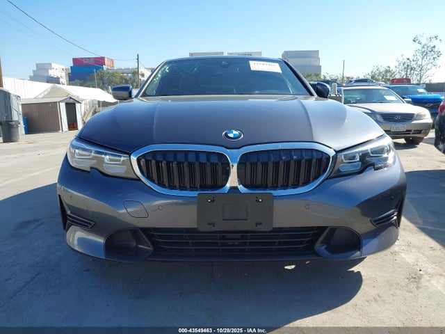WBA5R1C55KAJ98707 BMW 330I