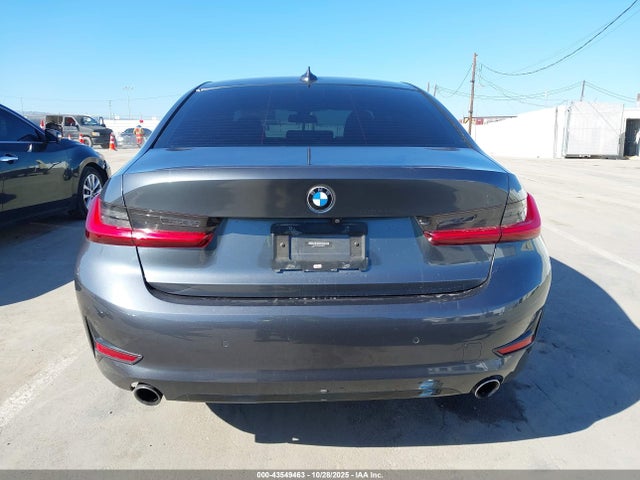 WBA5R1C55KAJ98707 BMW 330I