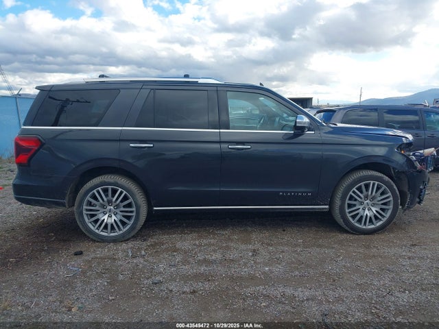 1FMJU1MT9NEA60349 Ford Expedition Platinum
