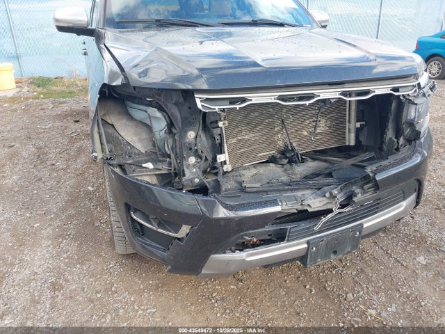 1FMJU1MT9NEA60349 Ford Expedition Platinum