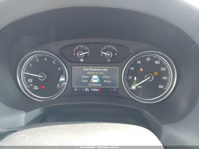 5GAERBKW5RJ111998 Buick Enclave Essence