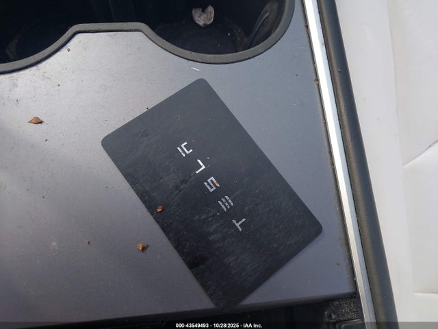 2022 TESLA MODEL 3 5YJ3E1EB0NF123868 Photo 10