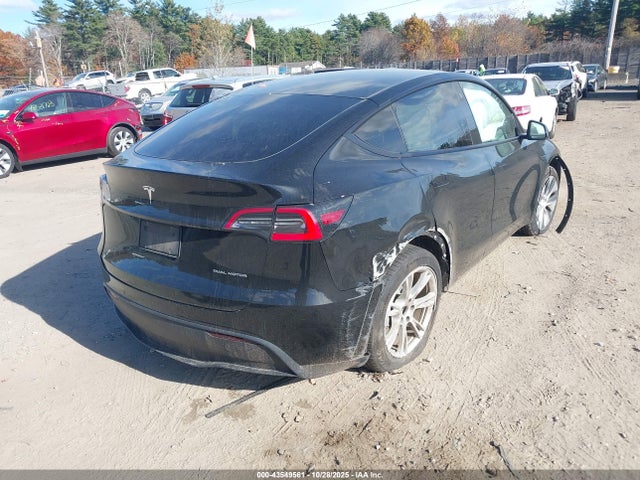 2021 TESLA MODEL Y 5YJYGDEE8MF081069 Photo 3