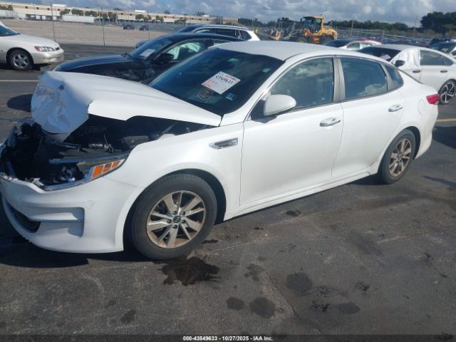 2018 KIA OPTIMA 5XXGT4L31JG196615 Photo 1