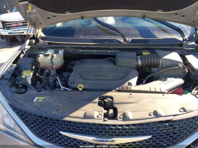 2019 CHRYSLER PACIFICA 2C4RC1EG0KR628367 Photo 9