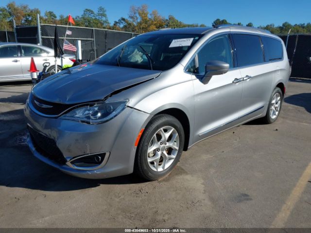 2019 CHRYSLER PACIFICA 2C4RC1EG0KR628367 Photo 1