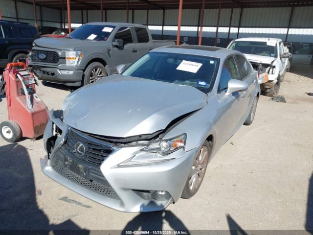 2016 LEXUS IS 200T JTHBA1D22G5001847 Photo 1