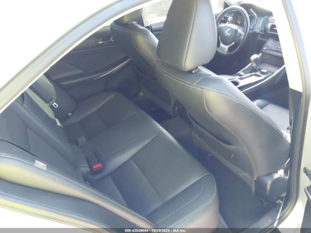 2016 LEXUS IS 200T JTHBA1D22G5001847 Photo 7