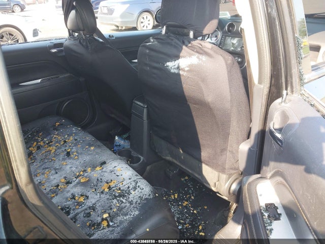 2014 JEEP COMPASS 1C4NJDEB9ED717291 Photo 7