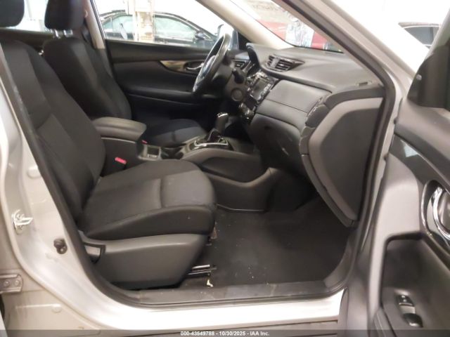 2018 NISSAN ROGUE KNMAT2MV6JP513775 Photo 4