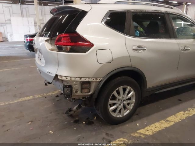 2018 NISSAN ROGUE KNMAT2MV6JP513775 Photo 5