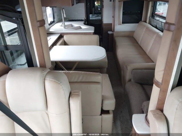 Freightliner cummins b6.7 2023 4UZACHFCXPCUD9444 Image 12