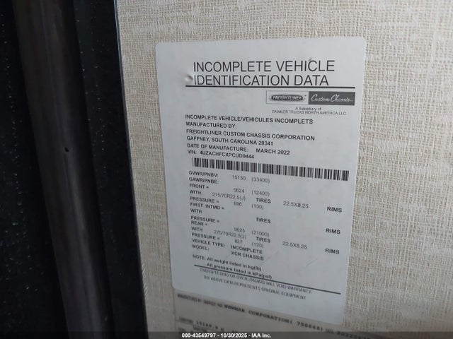 Freightliner cummins b6.7 2023 4UZACHFCXPCUD9444 Image 9