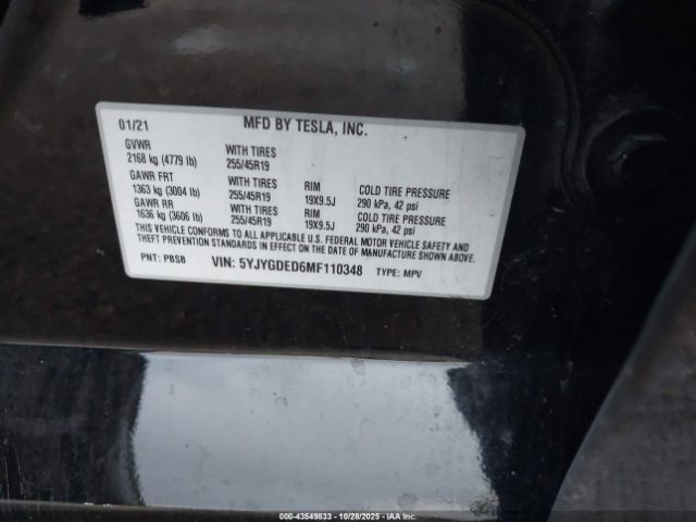 2021 TESLA MODEL Y 5YJYGDED6MF110348 Photo 8