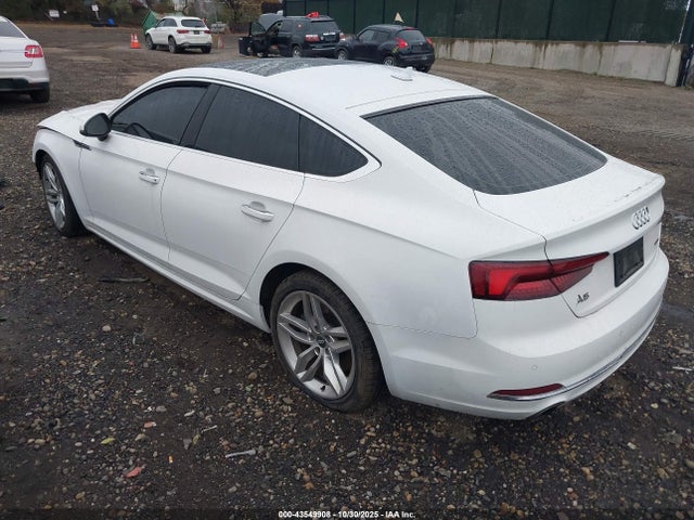 2019 AUDI A5 WAUBNCF54KA096482 Photo 2