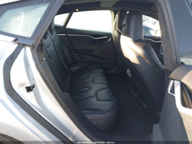 2015 TESLA MODEL S 5YJSA1H26FF085180 Photo 7