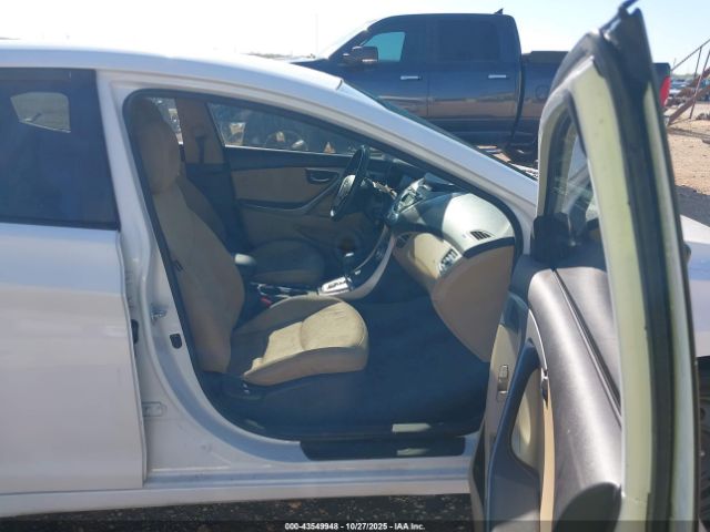 2012 HYUNDAI ELANTRA 5NPDH4AE9CH139949 Photo 4