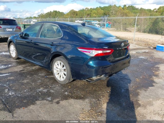 2019 TOYOTA CAMRY 4T1B11HK2KU679732 Photo 2