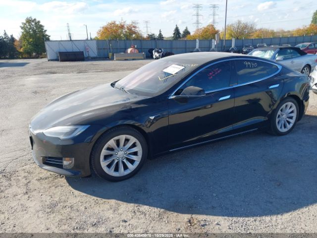 2017 TESLA MODEL S 5YJSA1E21HF216393 Photo 1