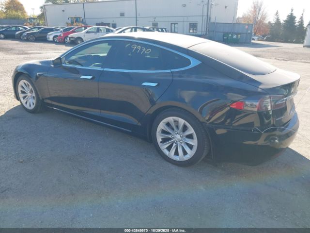 2017 TESLA MODEL S 5YJSA1E21HF216393 Photo 2