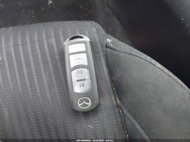 2016 MAZDA MAZDA3 3MZBM1U7XGM261599 Photo 10