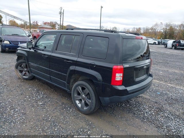 2015 JEEP PATRIOT 1C4NJPFA7FD377776 Photo 2
