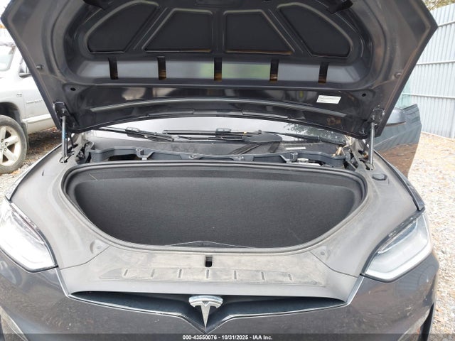 2023 TESLA MODEL X 7SAXCBE5XPF368576 Photo 9