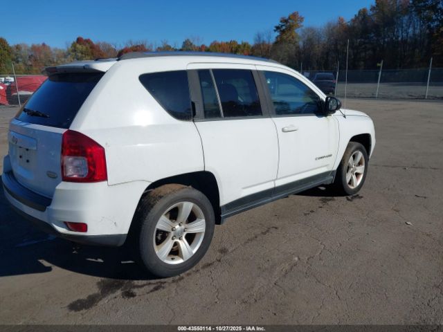2013 JEEP COMPASS 1C4NJDEB9DD196247 Photo 3
