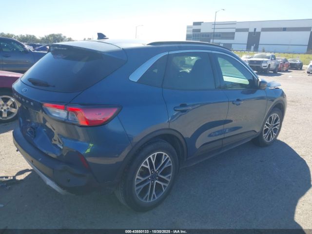 2020 FORD ESCAPE 1FMCU0H61LUB48807 Photo 3