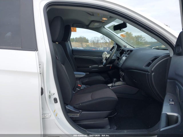 2019 MITSUBISHI OUTLANDER SPORT JA4AP3AU6KU004238 Photo 4
