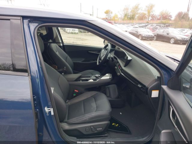 2025 KIA EV6 5XYC3DJCXSG009239 Photo 4